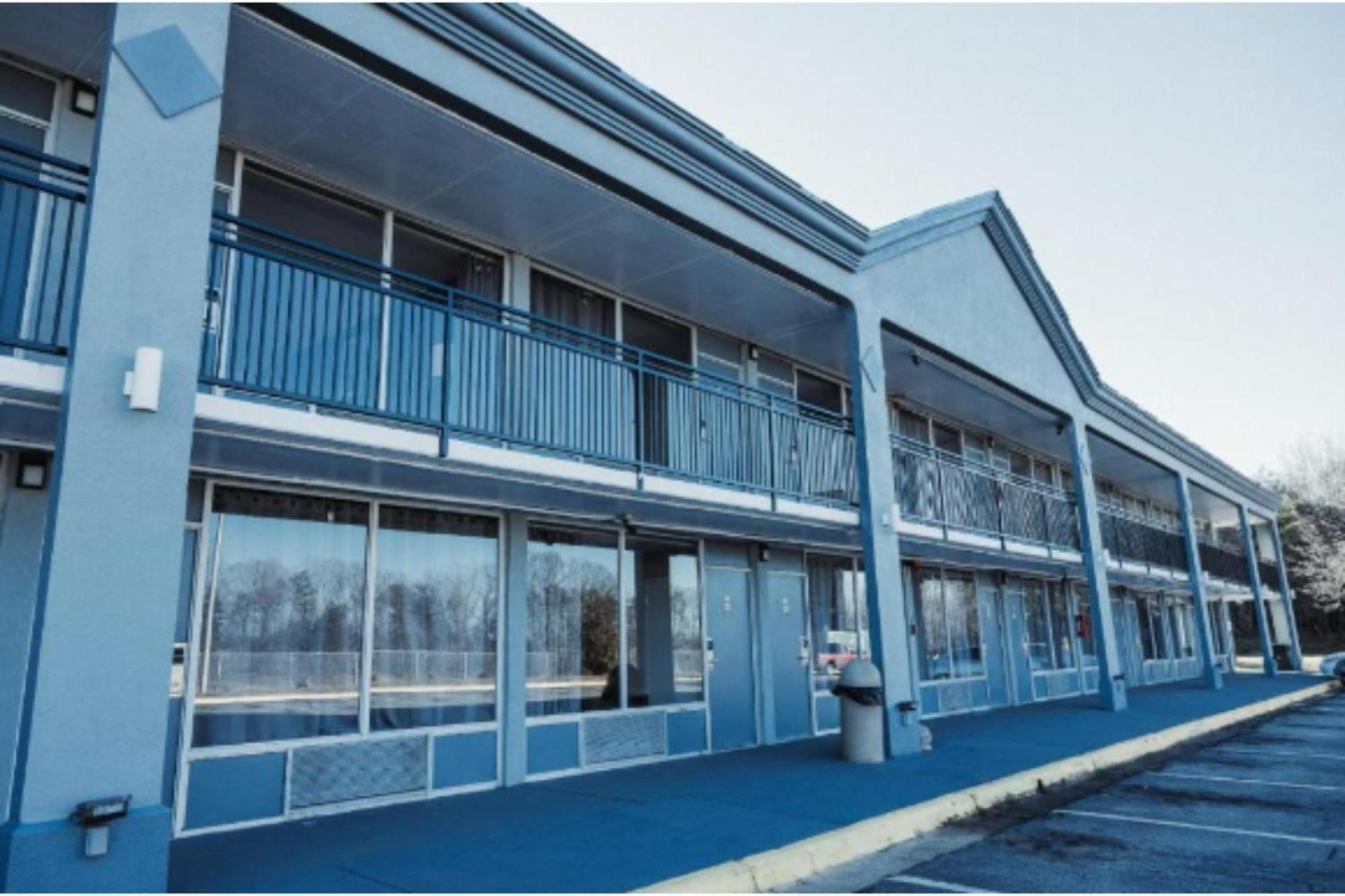 Reidsville Inn & Suites By Oyo Hwy 29 Екстер'єр фото